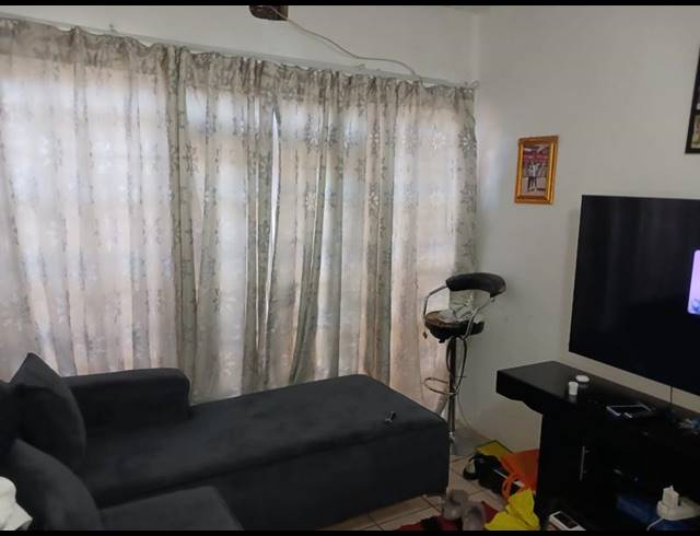 2 BEDROOM PROPERTY TO RENT IN KENSINGTON